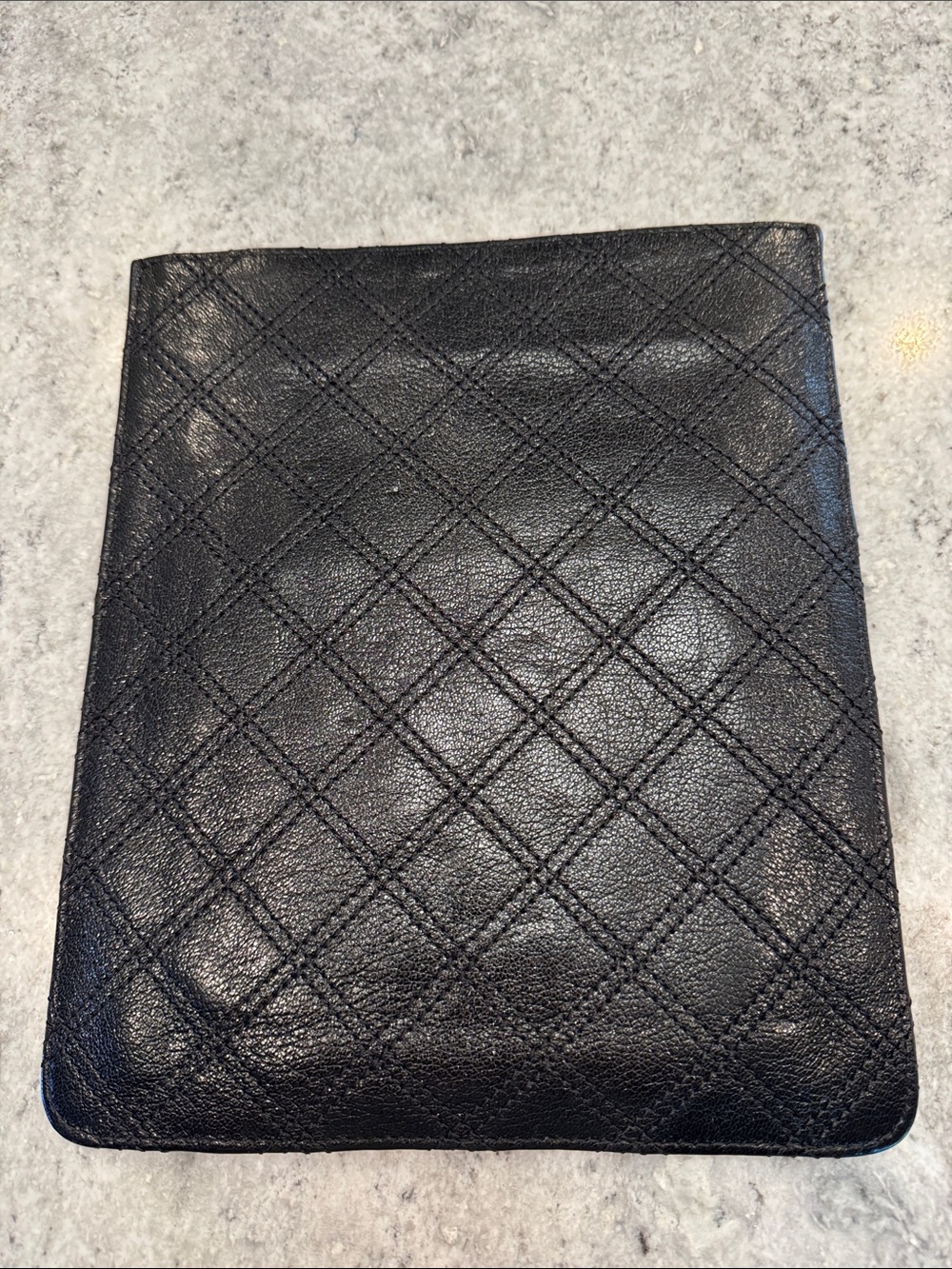 Marc Jacobs Black Quilted Leather Tablet Sleeve with Front Zip Pocket - Picture 3 of 6